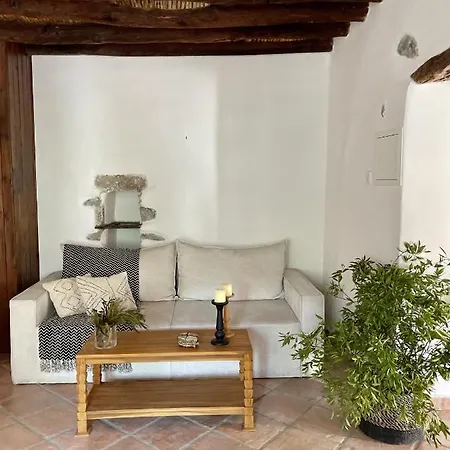 Villa Stone Built In Village Louvaras