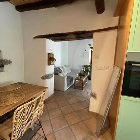 Villa Stone Built In Village Louvaras