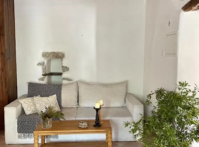 Villa Stone Built In Village Louvaras