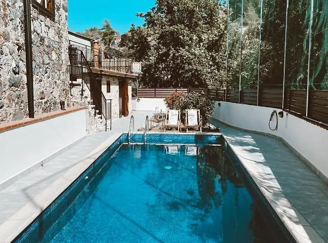 Villa Stone Built In Village *